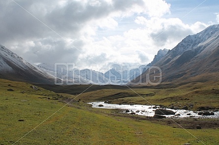 mountain river at Altyn Arashan