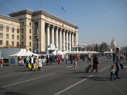 Fun fair in Almaty, Kazakhstan