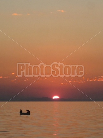 fisherboat facing the sunset (lake Malawi)