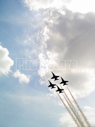 fighter jets in formation