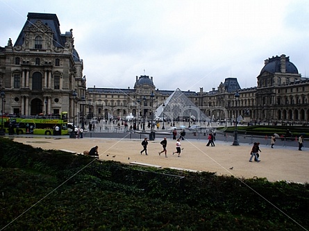 Louvre