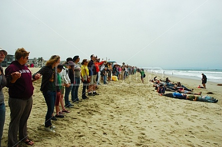 Hands Across the Sand 2010