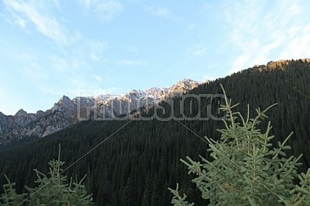 mountains at Altyn Arashan