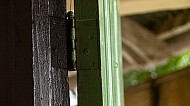 door and hinge