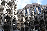 Neues Rathaus courtyard and Glockenspiel